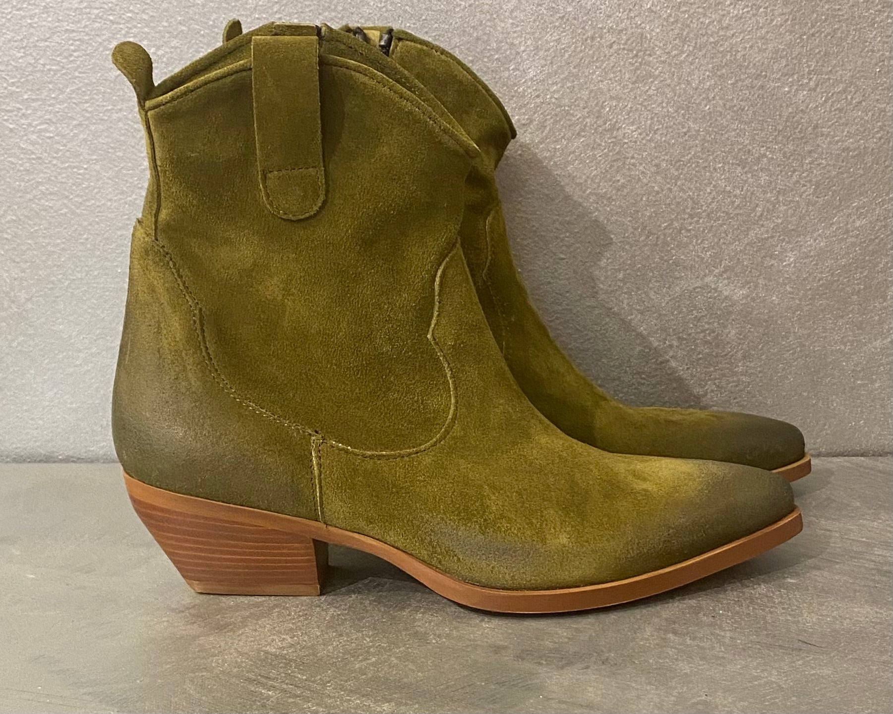THE FLOW TEXANO SUEDE