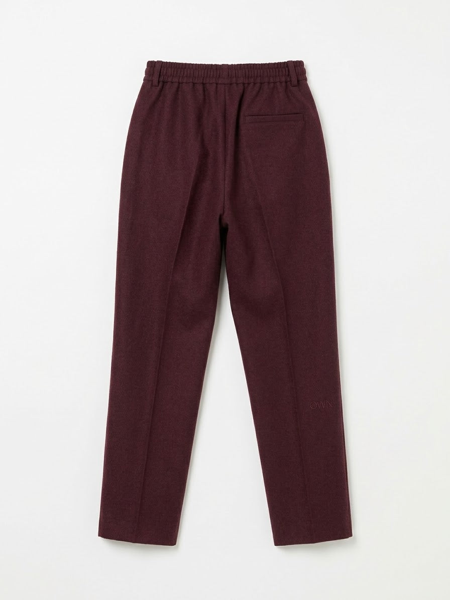 OWN PANTALONE FELPA SLIM IN COTONE ORGANICO