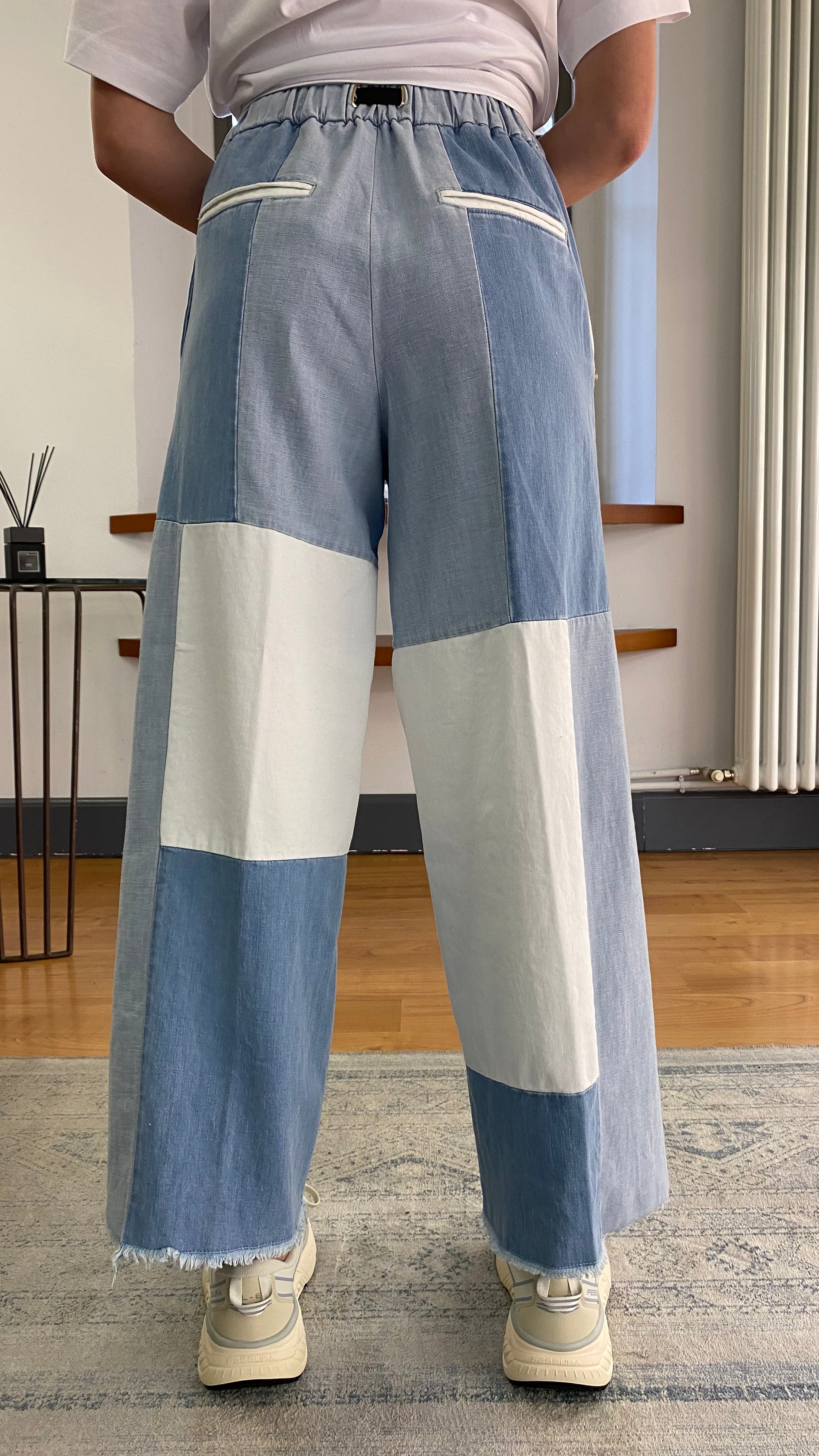 WHITE SAND JEANS CAROL PATCH