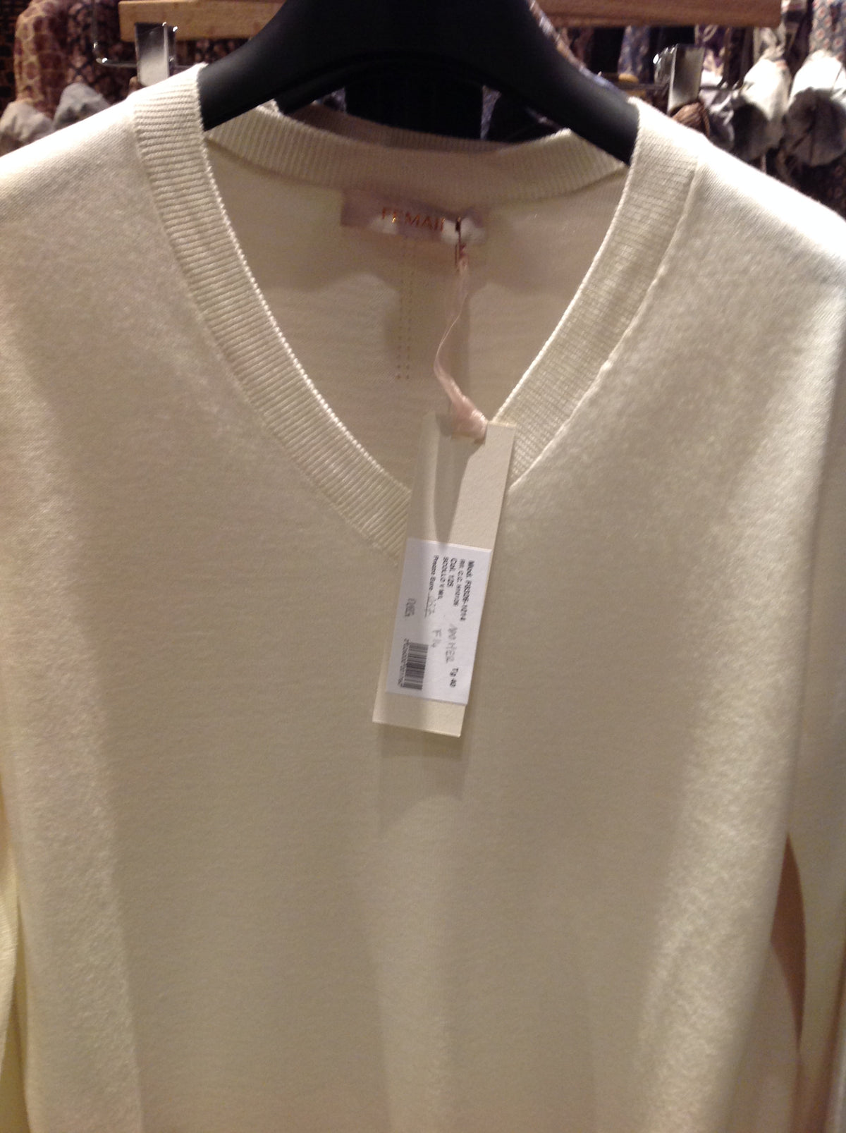 FEMAIL MAGLIA PESO MEDIO SCOLLO A V