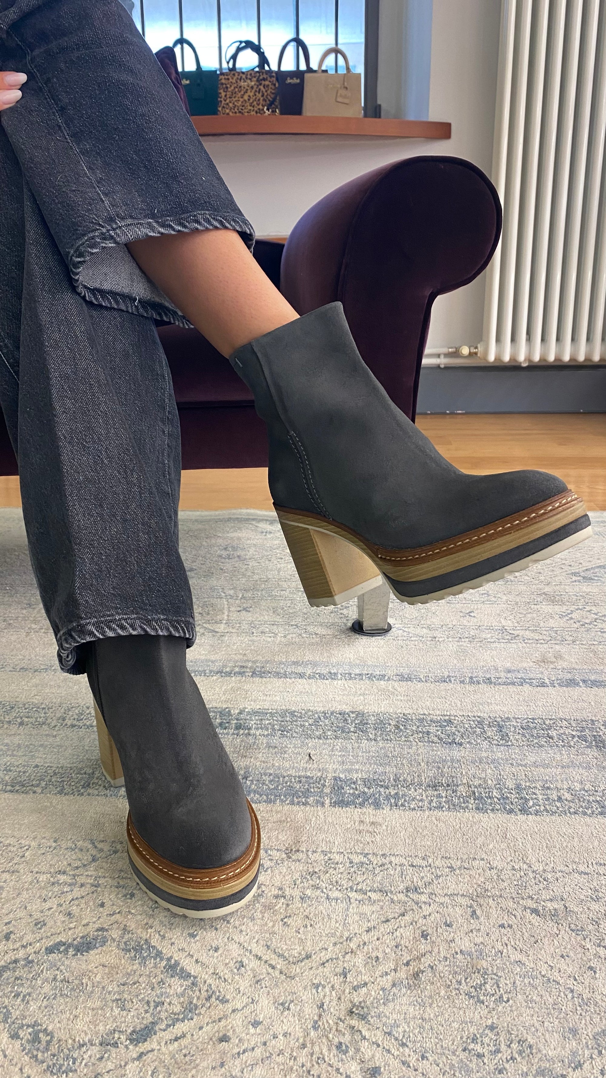 PONS QUINTANA TRONCHETTO SUEDE